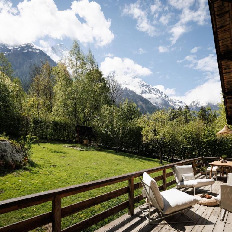 Chalet Hautbois - Family Chalet with 5 Bedrooms with Glacial views CHAMONIX - By Cozee Rentals - Chalet - 3