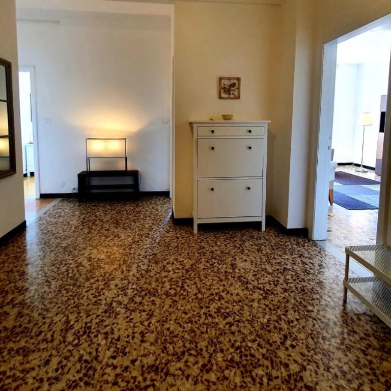 Chiavari Beach - Appartamento con 3 Camere da Letto - 28