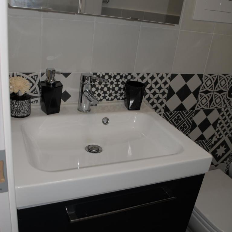 ATTICO ARDESIA - Appartamento con 2 Camere da Letto - 33