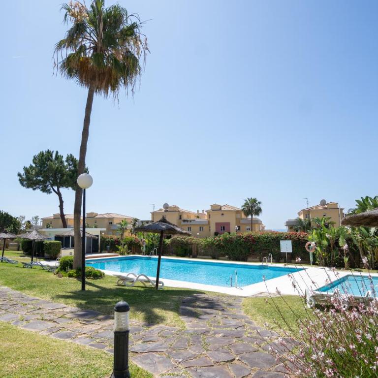 Mediterranean apt with seaview, 365-Day open pool and walking distance to the beach - Apartamento de 2 dormitorios - 43