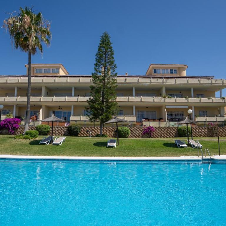 Mediterranean apt with seaview, 365-Day open pool and walking distance to the beach - Apartamento de 2 dormitorios - 32