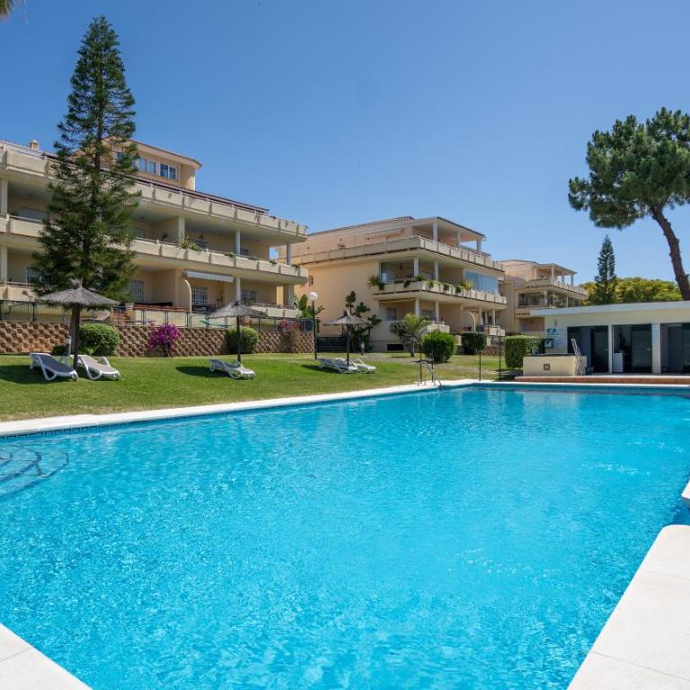 Mediterranean apt with seaview, 365-Day open pool and walking distance to the beach - Apartamento de 2 dormitorios - 31