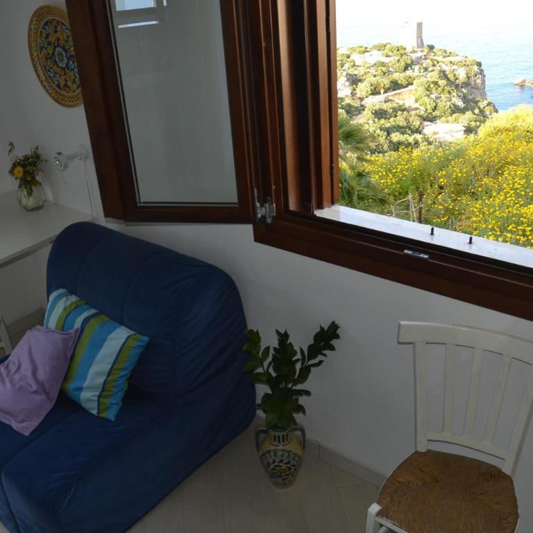 B&B Talìa - Camera Matrimoniale Deluxe con Balcone e Vista Mare - 5