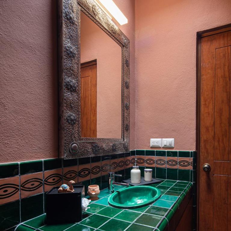 HOLT Balcones Guesthouse - Two Double Beds Room - Suite - 34