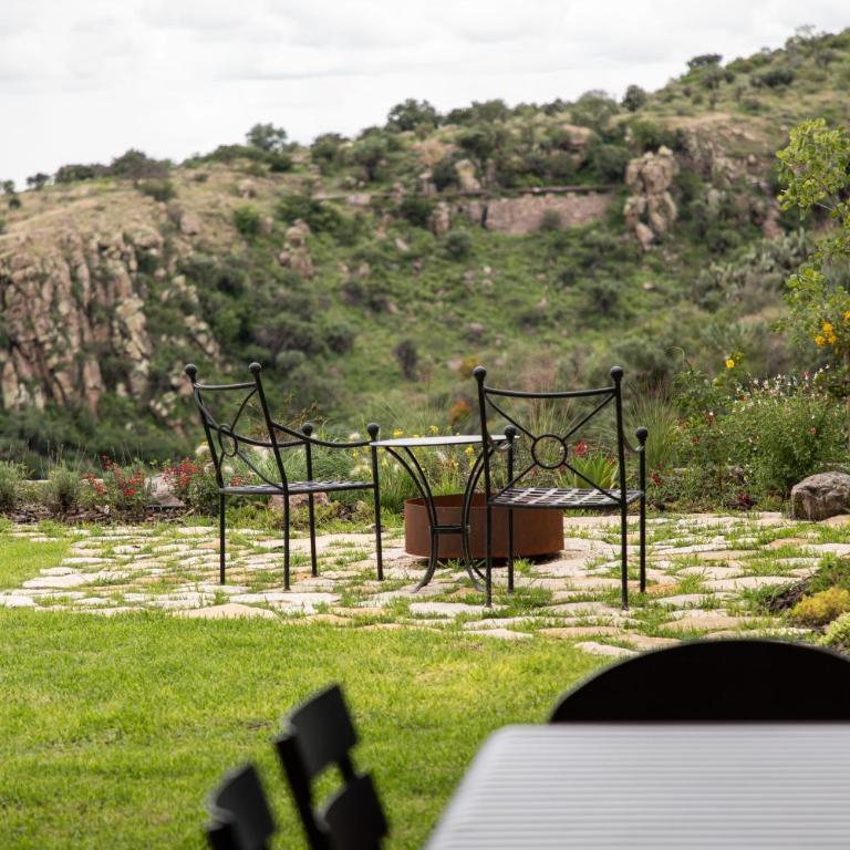HOLT Balcones Guesthouse - Two Double Beds Room - Suite - 50