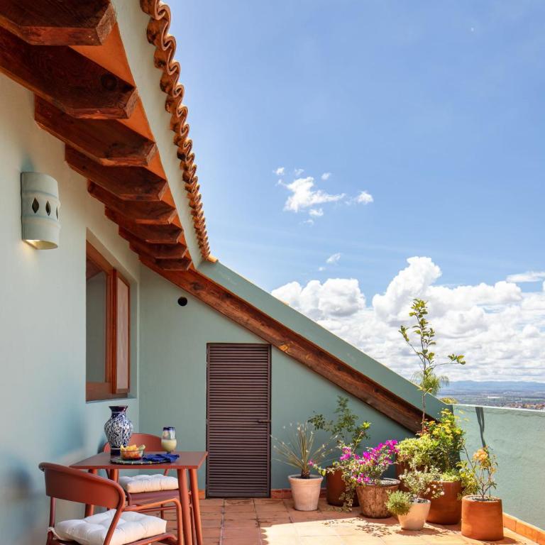 HOLT Balcones Guesthouse - Two Double Beds Room - Suite - 54