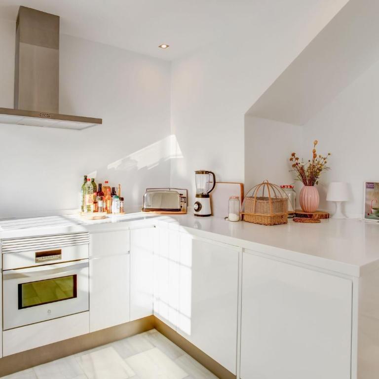 Relaxed Retreat With Pool - Casa Vacacional de 3 dormitorios - 15