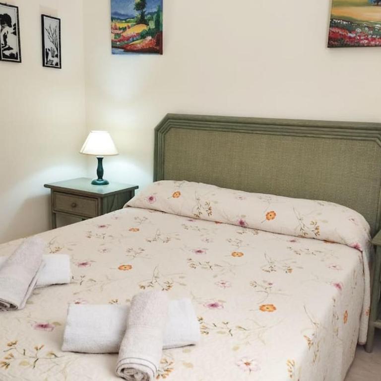 Spacious 4 bedroom with parking in town centre, Nerja - Apartamento - 10