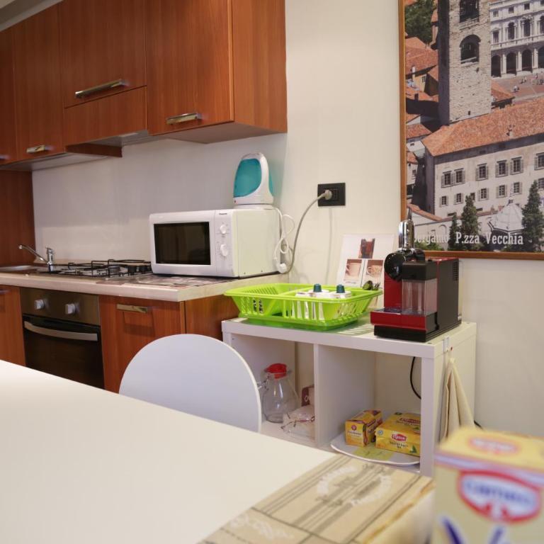 Central House Bergamo - Appartamento con Terrazza - 10