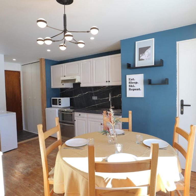 Les Gets - T2 avec parking et vue montagne - FR-1-623-304 - Apartment - 2