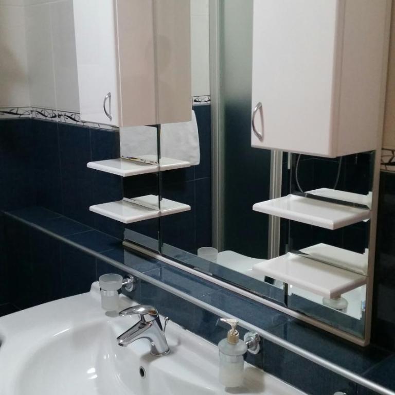 Apartments Radulovic - Apartment mit 1 Schlafzimmer und Terrasse - 11