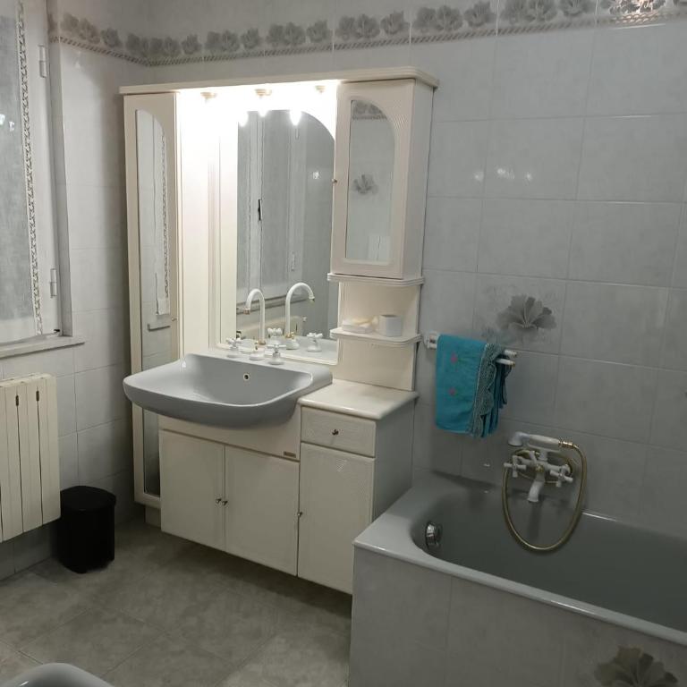 A CASA MIA - Appartamento con 3 Camere da Letto - 11