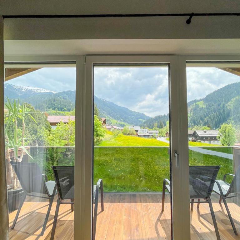 Landhaus Riepler - Apartment mit Blick auf die Berge - 10