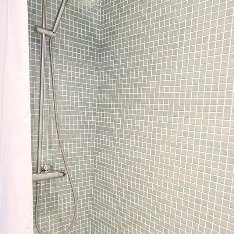 SUPERBE APPARTEMENT DANS CADRE D'EXCEPTION - Piscine, Plage et Tennis privé - Appartement 2 Chambres - 22