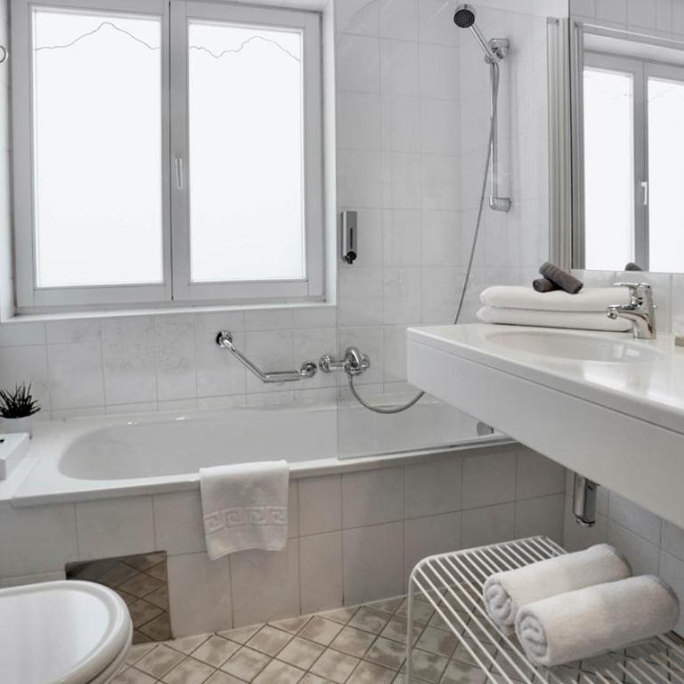 Boutique Hotel Olympia B&B - Suite mit Gartenblick - 2