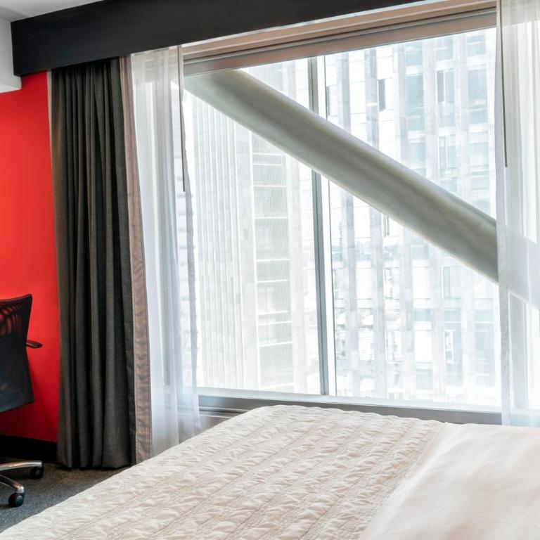 Le Méridien Mexico City Reforma - Classic Suite, 1 Bedroom Suite, 1 King, Sofa bed, City view - 3