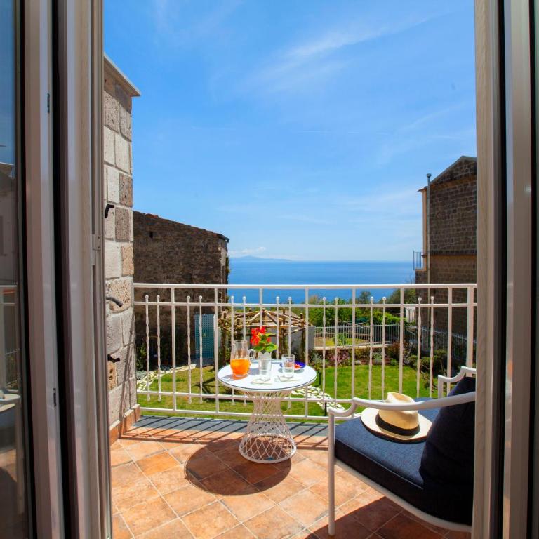 YourHome - Relais Loggia Li Galli - Camera King con Vista Mare - 6