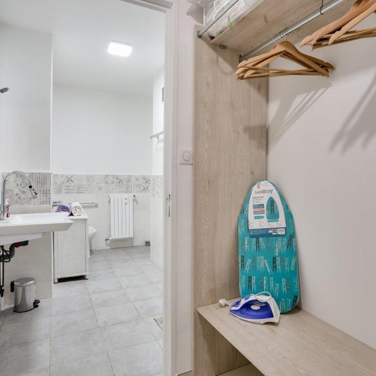 LE BALZAC T3 centre ville proche toutes commodités - Apartment mit 2 Schlafzimmern - 20