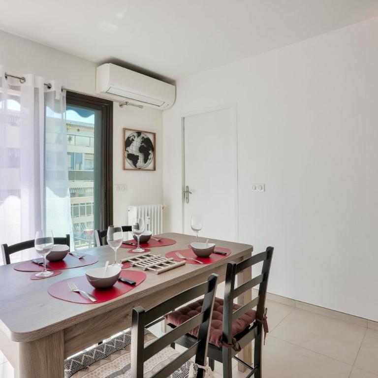 LE BALZAC T3 centre ville proche toutes commodités - Apartment mit 2 Schlafzimmern - 11