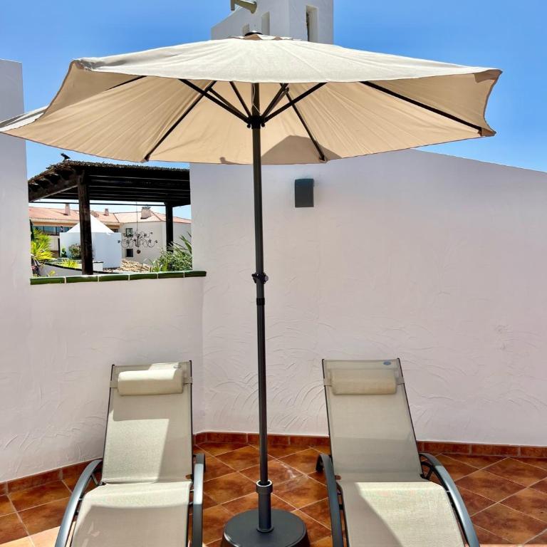 AP387 Alcazaba South View - Two-Bedroom Apartment - 37