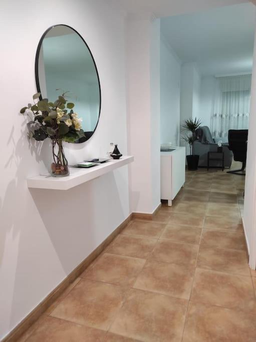 Casa Lilia con piscina y garaje - Two-Bedroom Apartment - 7