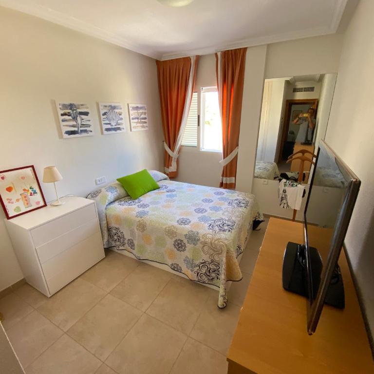 Bonito apto. Playa y piscina. Vera Playa - Apartamento de 2 dormitorios - 9