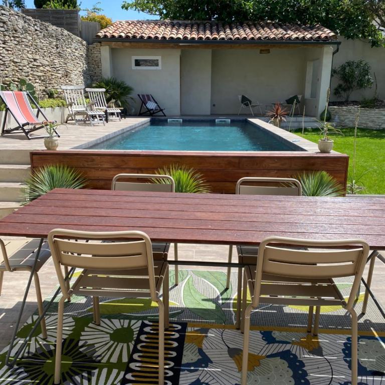 Gîte Le mas des Gypières à l'Isle-sur-la-sorgue - Maison 1 Chambre - 9