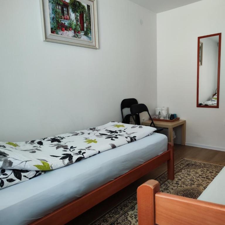 Apartments by Ernes City Hall Sarajevo - Apartman sa 2 Spavaće Sobe - 17