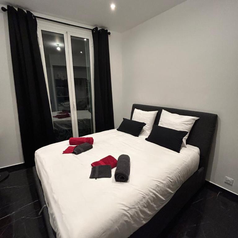 Luxury Monaco ! 7 mins walk to casino square ! Yacht show ! F1 ! 15 sec to Monaco ! - Appartement 1 Chambre - 11
