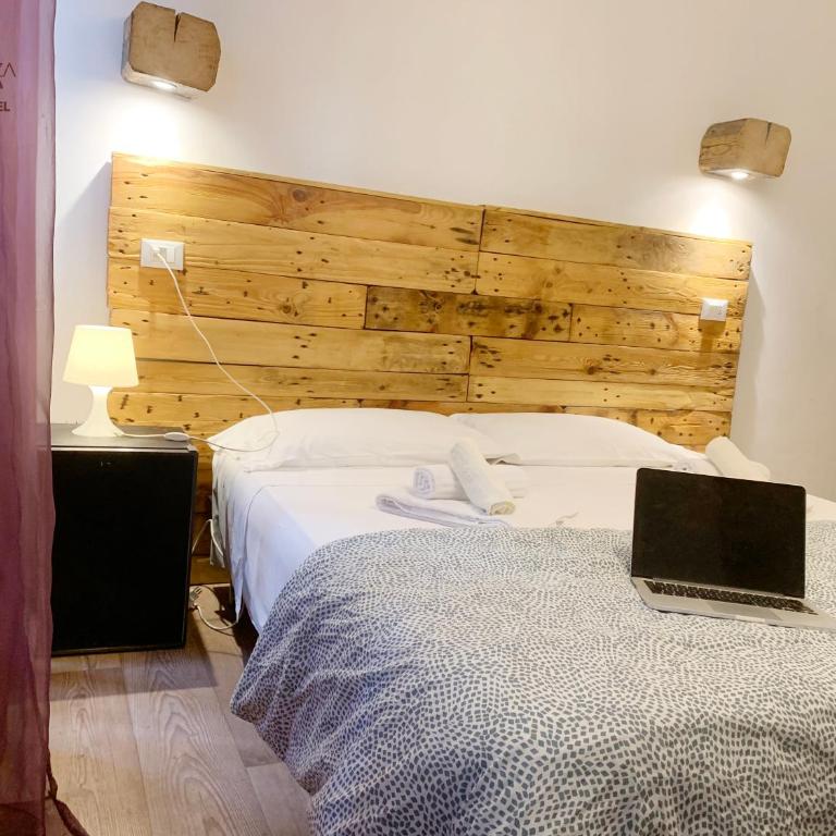 Hotel Nizza Creative Hotel - Camera Tripla Budget - 4