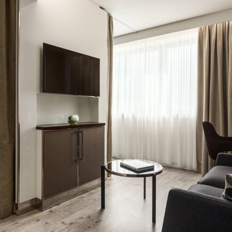 AC Hotel Paris Porte Maillot by Marriott - Suite Junior - 3