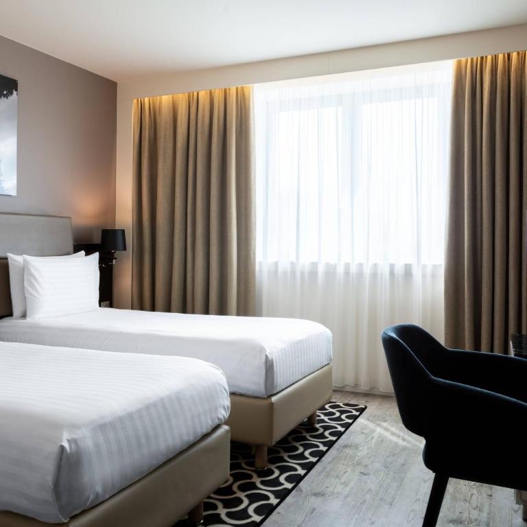 AC Hotel Paris Porte Maillot by Marriott - Chambre Lits Jumeaux Classique - 2