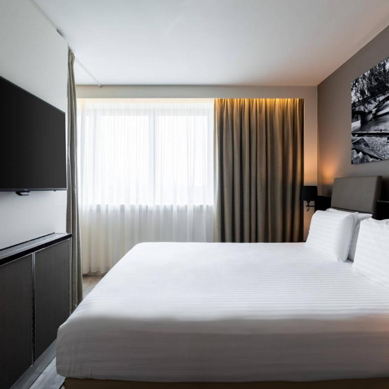 AC Hotel Paris Porte Maillot by Marriott - Suite Junior - 1