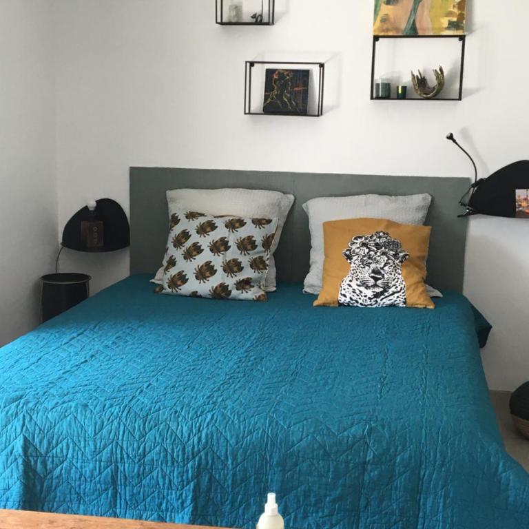 COSY ROOM PRIVATE BATH AND GARDEN - Triple Room with Private Bathroom - 2