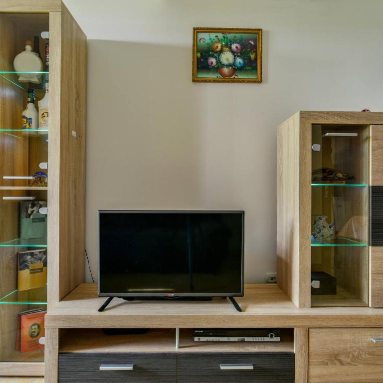 Rooms and Apartments Oregon - Two-Bedroom Apartment - 5