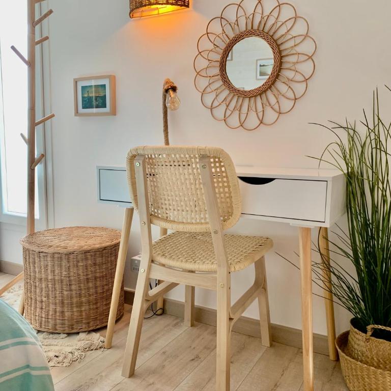 Maisonnette avec terrasse et jardin-Parking privé-9mn des plages à pied - Villa mit 1 Schlafzimmer - 11