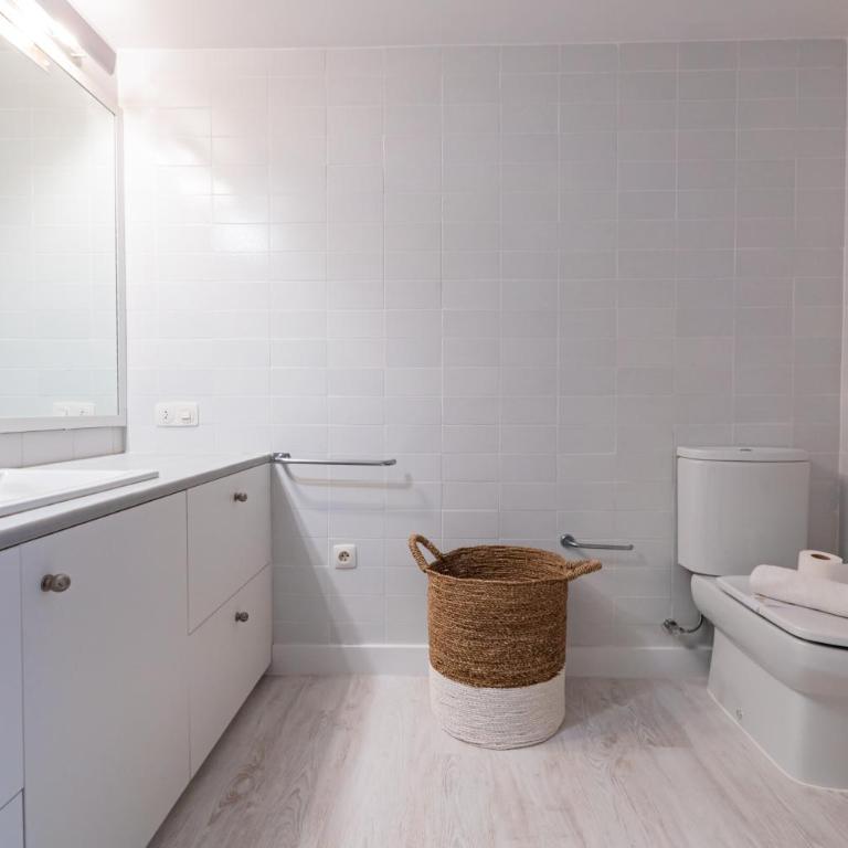 B-16 - Two-Bedroom Apartment - 20