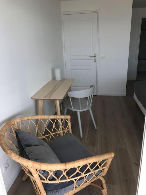 Appart T4 lumineux avec terrasse vue mer - Apartment mit 3 Schlafzimmern - 27