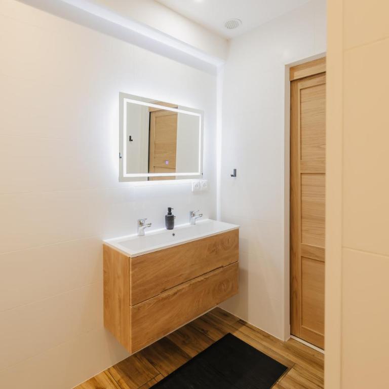Charmant T3 en Centre Ville #1 - Appartement 2 Chambres - 16