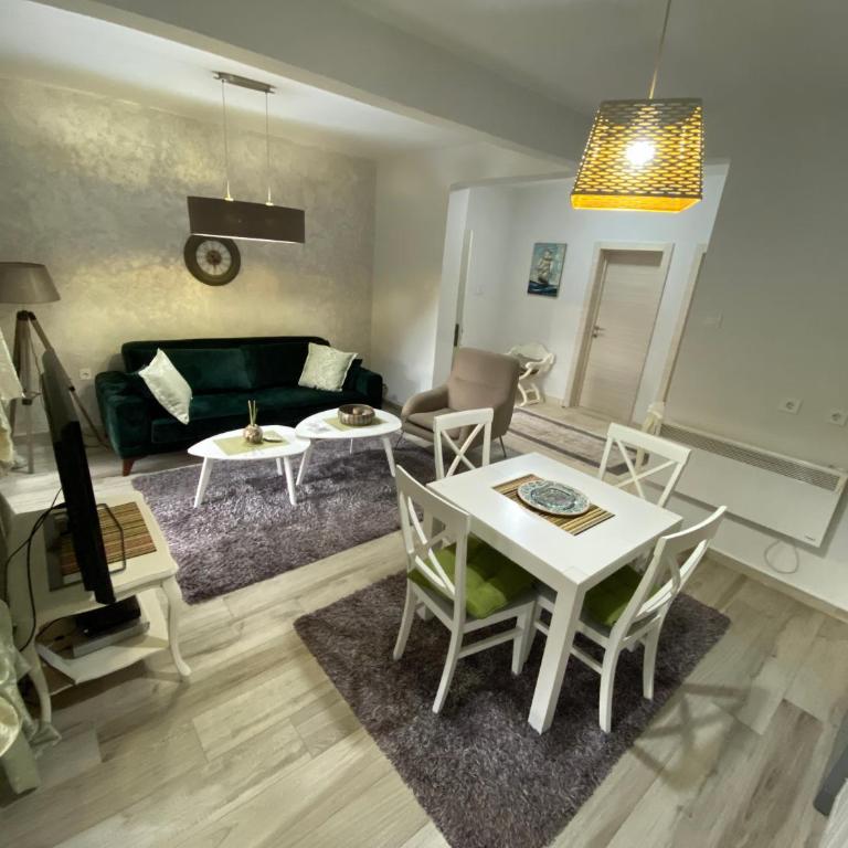 Apartment Bato Budva - Apartman sa 2 Spavaće Sobe - 13
