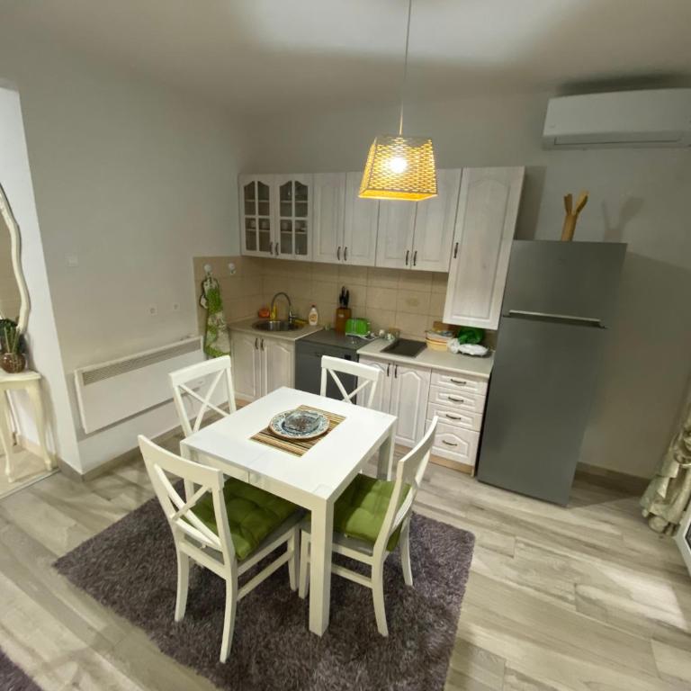 Apartment Bato Budva - Apartman sa 2 Spavaće Sobe - 14