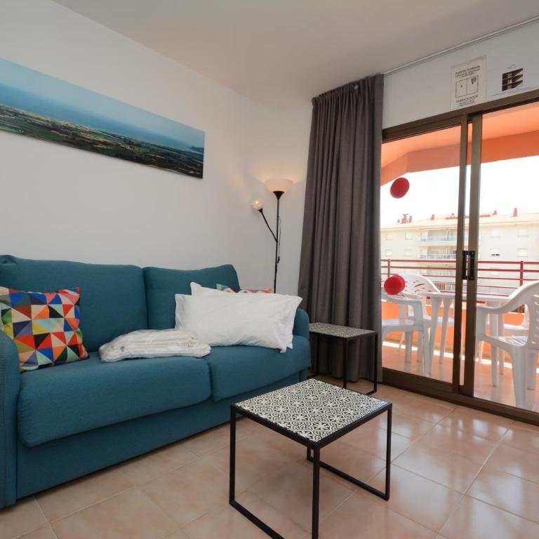 Alojamientos familiares Sa Gavina Estartit, Principal - Three-Bedroom Apartment with Balcony & Pool View ( 6-8) - 11
