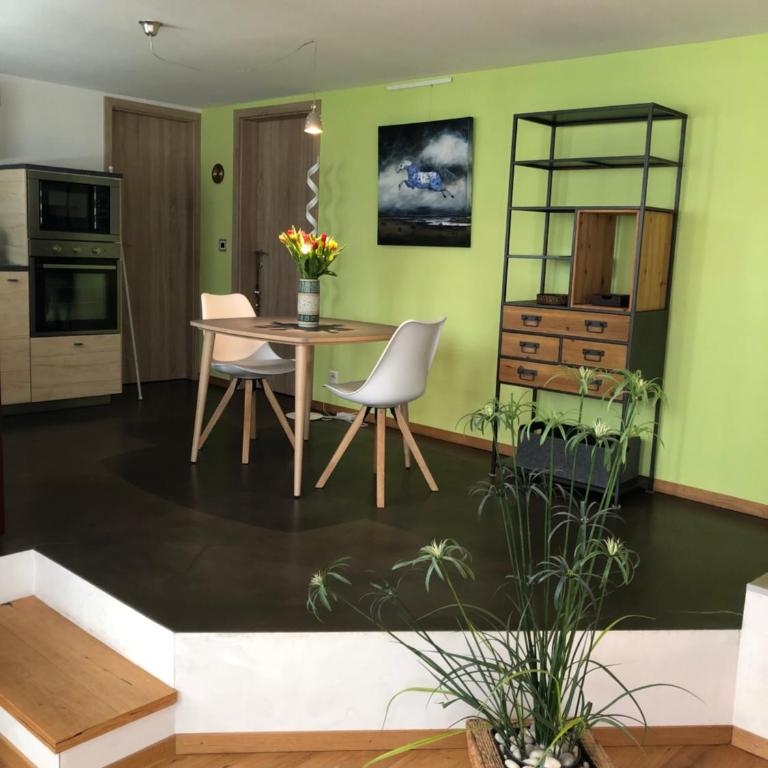 Olympia by the lake - Apartment mit 1 Schlafzimmer - 2