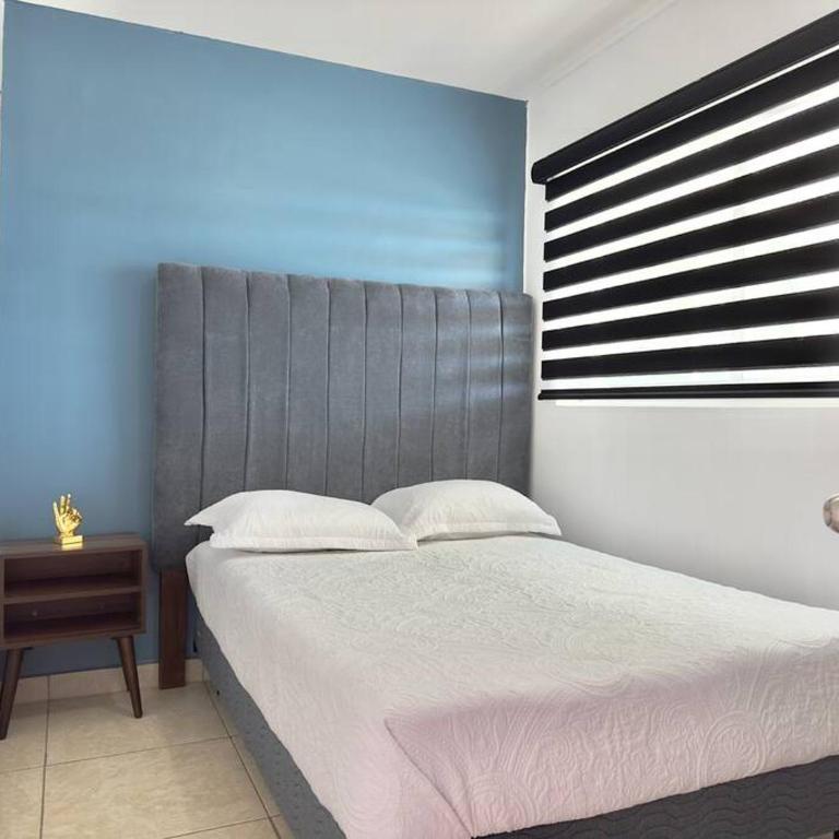 hermoso en marina , hermosas vistas by G P S rentas - Two-Bedroom Apartment - 16