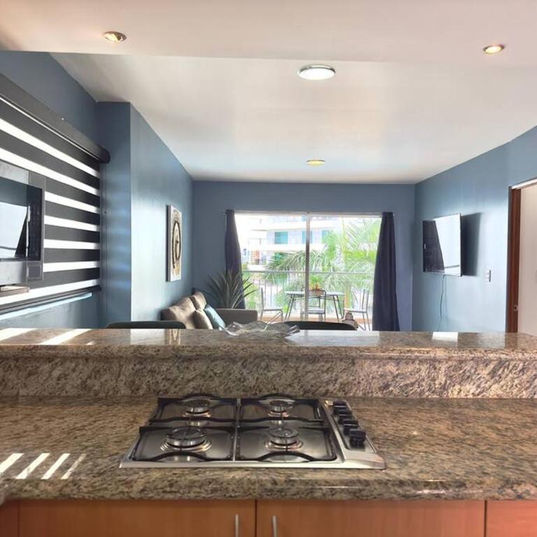 hermoso en marina , hermosas vistas by G P S rentas - Two-Bedroom Apartment - 35