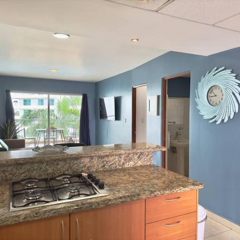 hermoso en marina , hermosas vistas by G P S rentas - Two-Bedroom Apartment - 50
