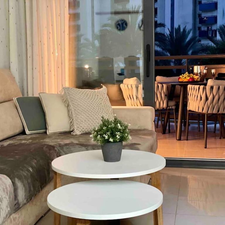 Apartment by the beach, Cala de Benidorm - Two-Bedroom Apartment - 3