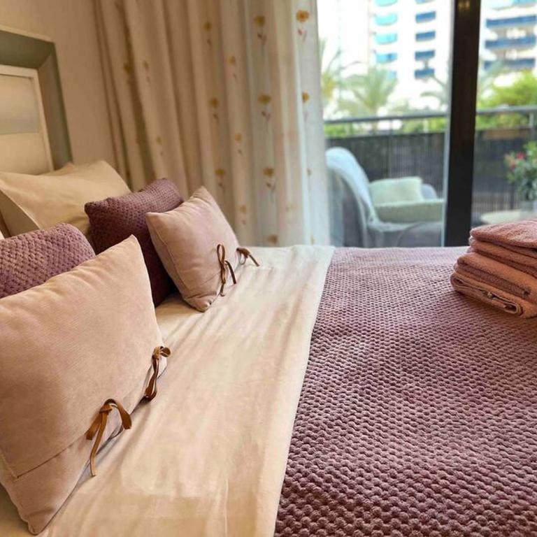 Apartment by the beach, Cala de Benidorm - Two-Bedroom Apartment - 6