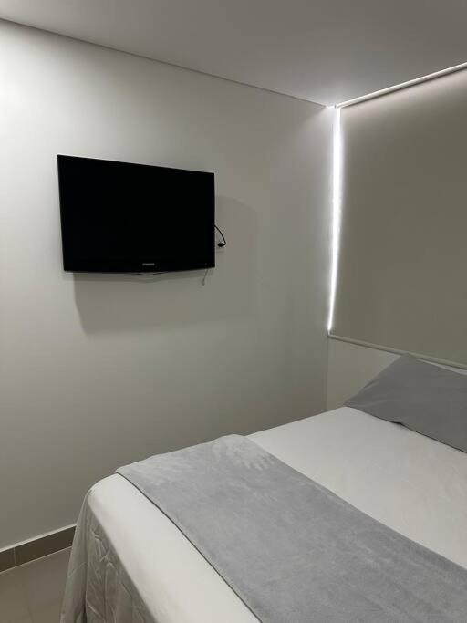 1002 - Apartamento en Palmetto exclusivo al norte - Three-Bedroom Apartment - 12