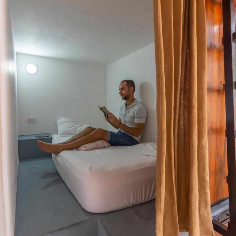 República Hostel Cartagena - Cama individual en habitación compartida - 7